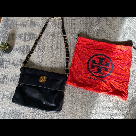 Tory Burch black leather purse - Picture 1 of 2